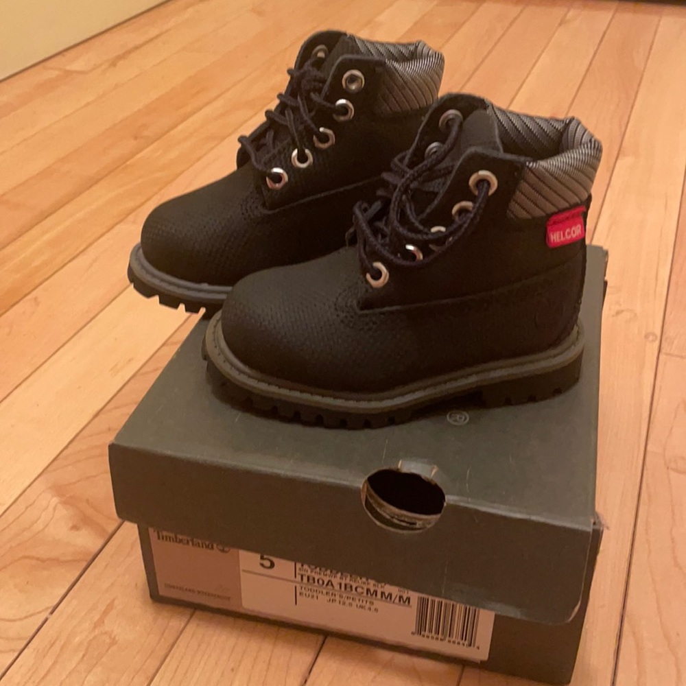 Timberland toddler size 5 boots